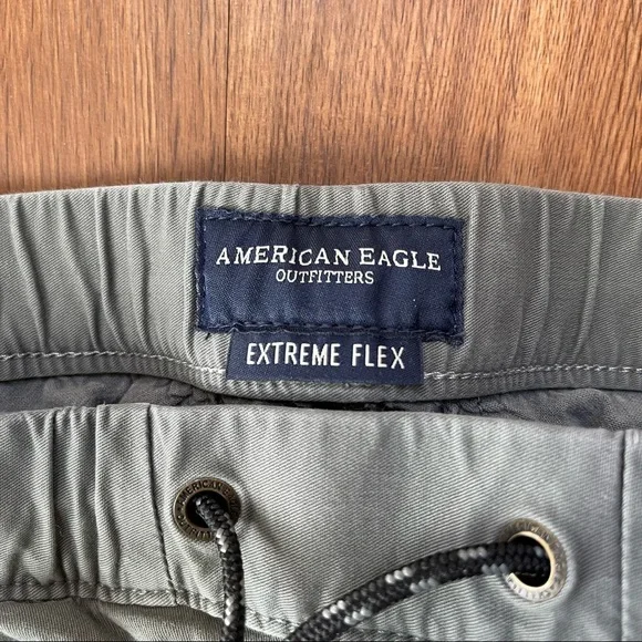 American Eagle Khaki Joggers - Picture 3 of 3